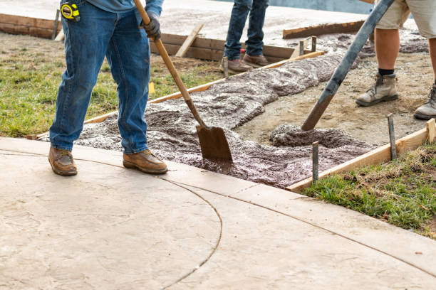 Best Commercial Concrete Services in Centerville, MN